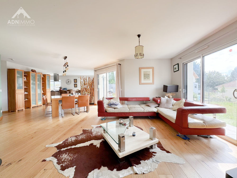 � vendre  Maison Chevry (01170)