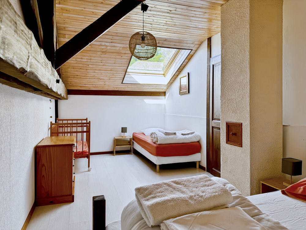 � vendre  Propri�t�/ch�teau Genestelle (07530)