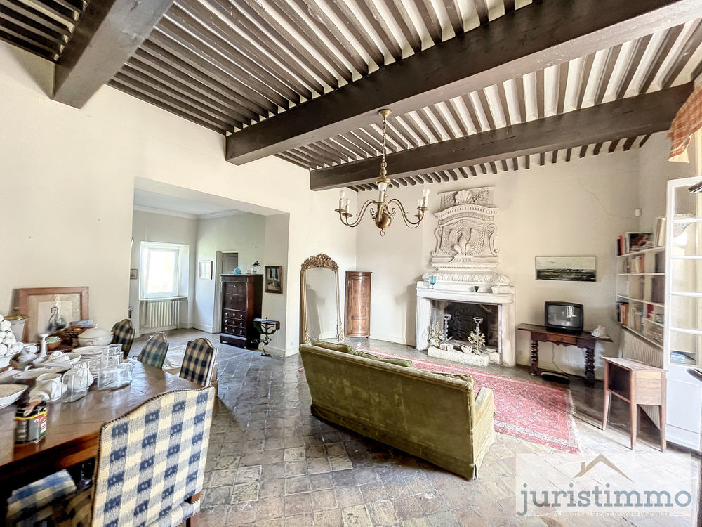 � vendre  Propri�t�/ch�teau Orange (84100)