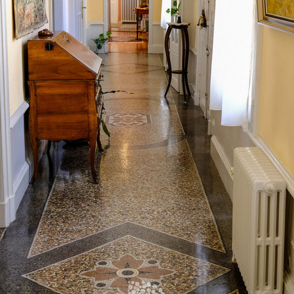 � vendre  Propri�t�/ch�teau La Roche-Vineuse (71960)