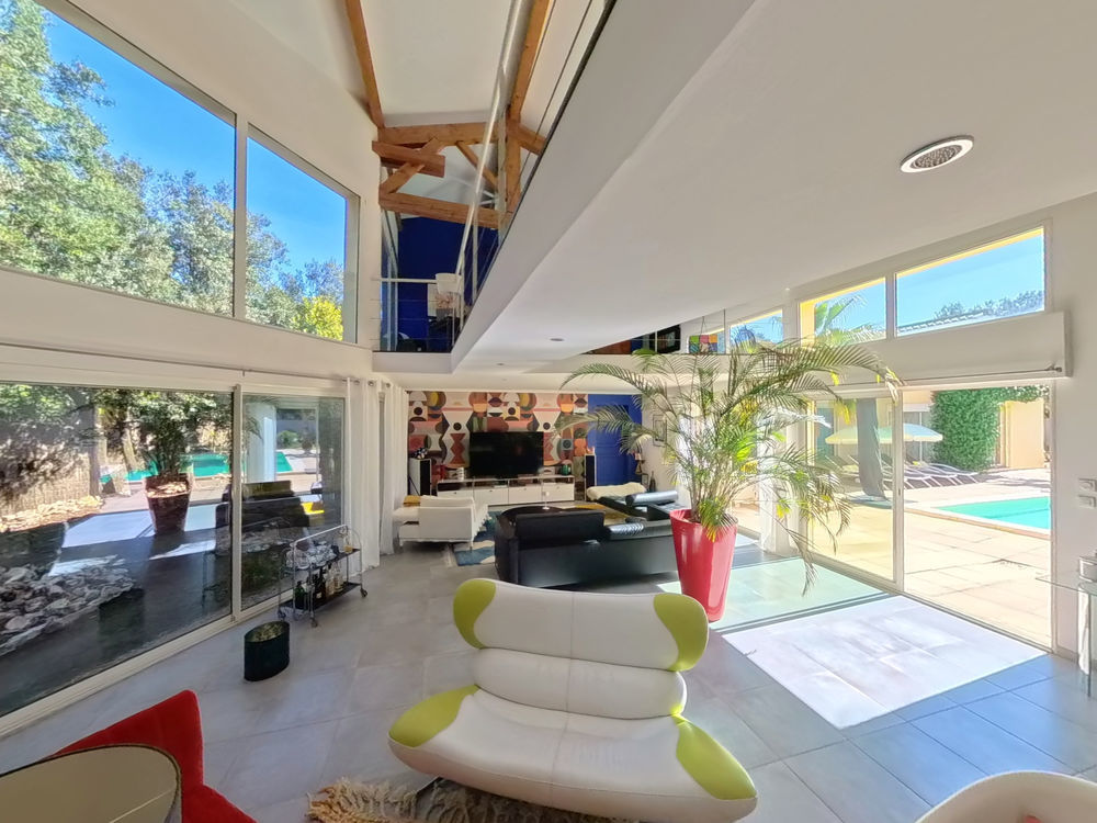 � vendre  Maison Uz�s (30700)