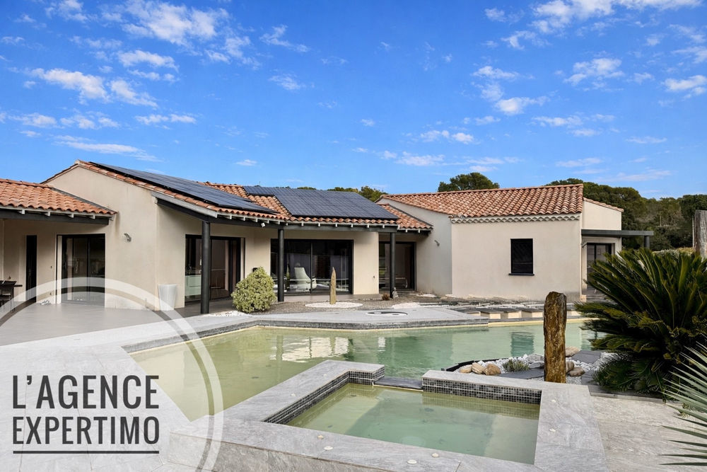 � vendre  Maison Uchaux (84100)