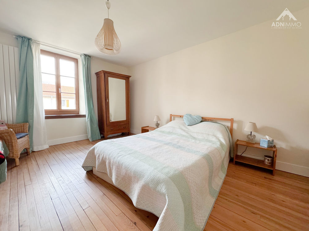 � vendre  Maison Saint-Jean-de-Gonville (01630)