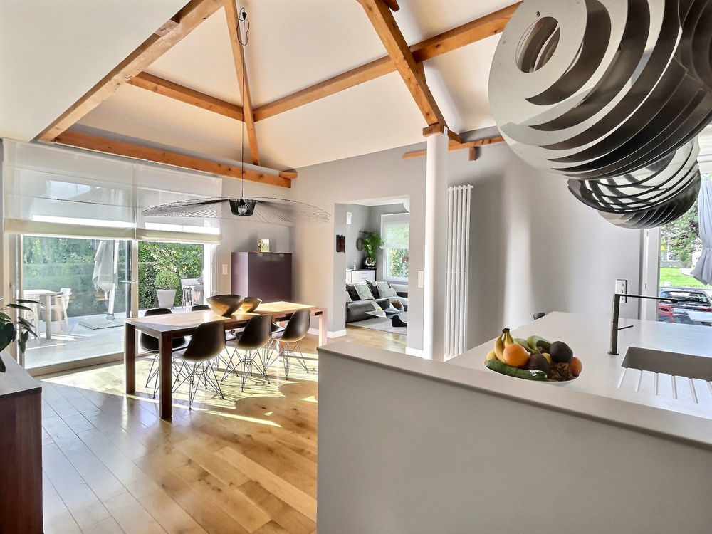 � vendre  Maison Divonne-les-Bains (01220)