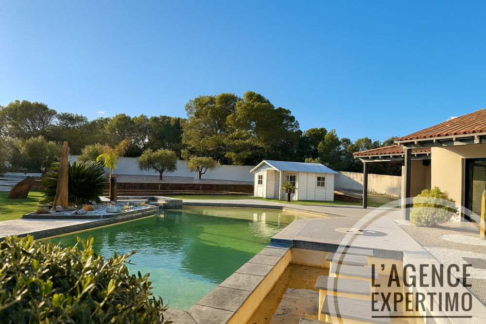 � vendre  Maison Uchaux (84100)