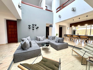  Maison � vendre 7 pi�ces 300 m�