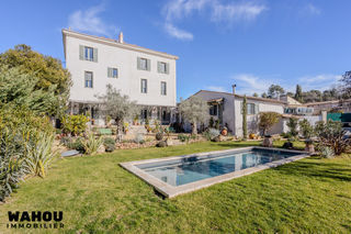  Maison � vendre 6 pi�ces 300 m�