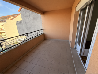  Appartement � vendre 4 pi�ces 75 m�