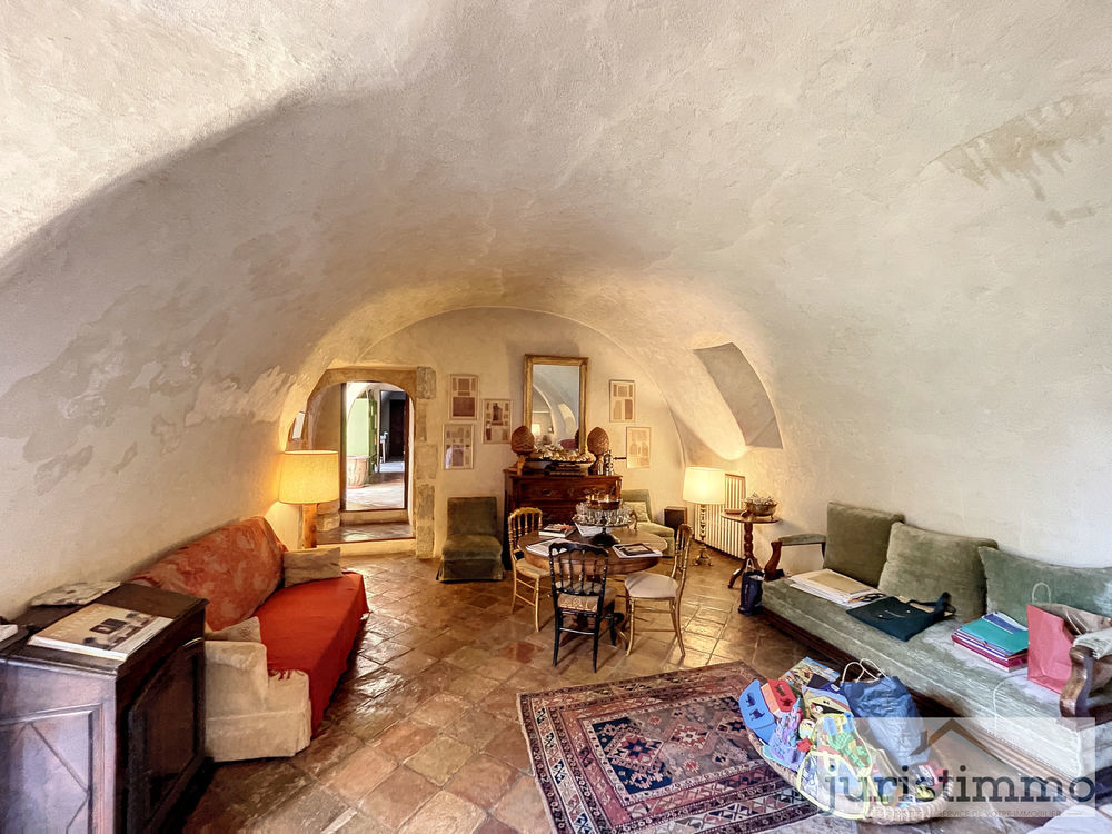 � vendre  Propri�t�/ch�teau Orange (84100)