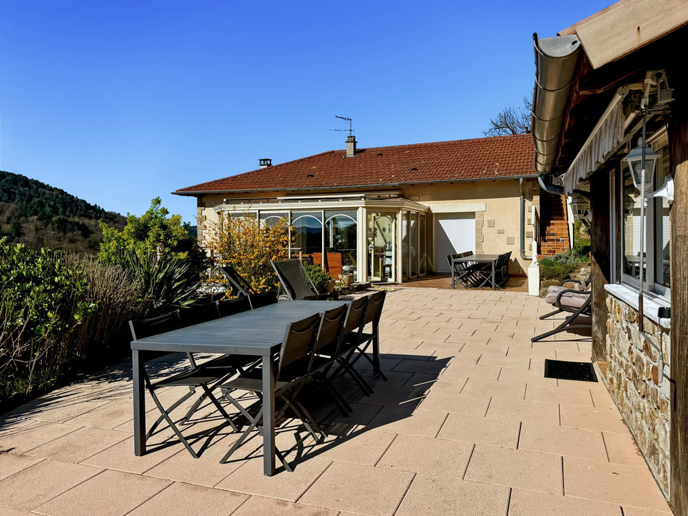 � vendre  Propri�t�/ch�teau Genestelle (07530)