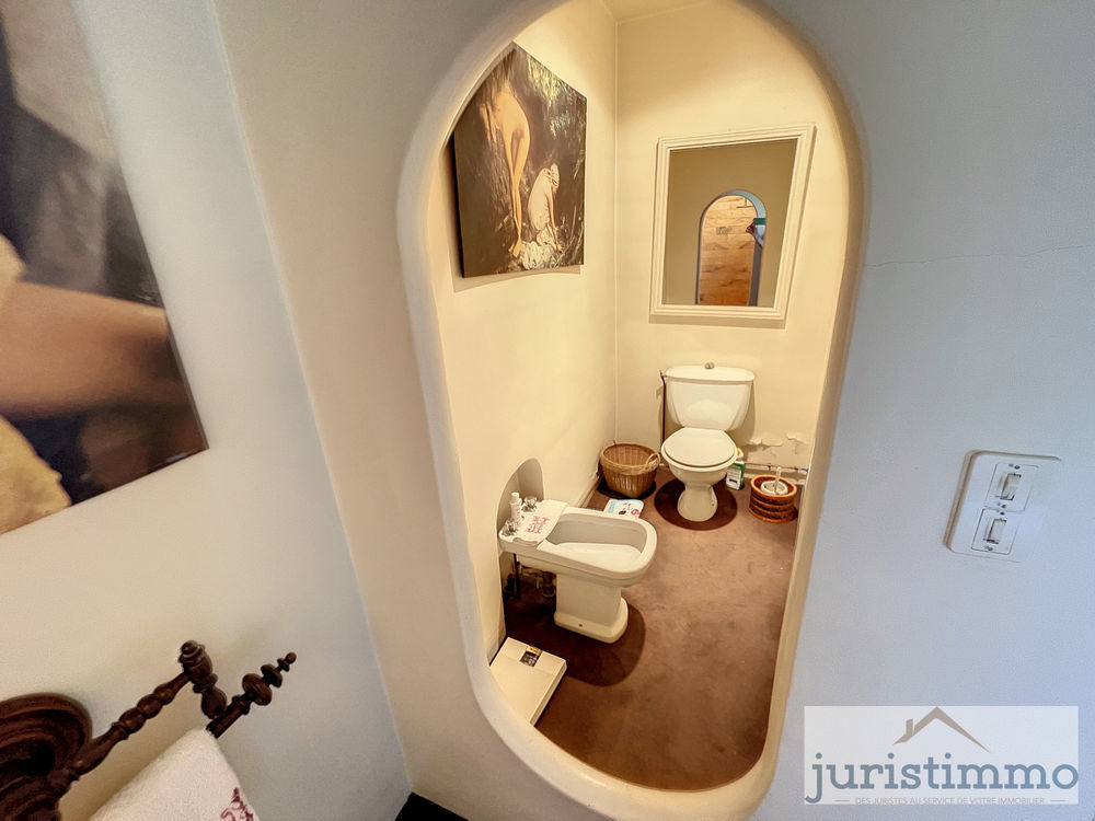 � vendre  Propri�t�/ch�teau Orange (84100)