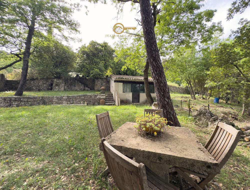 � vendre  Propri�t�/ch�teau Fayence (83440)