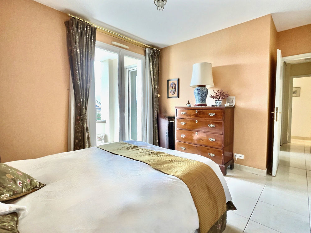 � vendre  Appartement Divonne-les-Bains (01220)