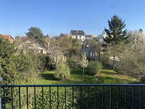   Appartement 2 chambres avec balcon � Meudon Appartement - 3 pi�ce(s) - 64 m�