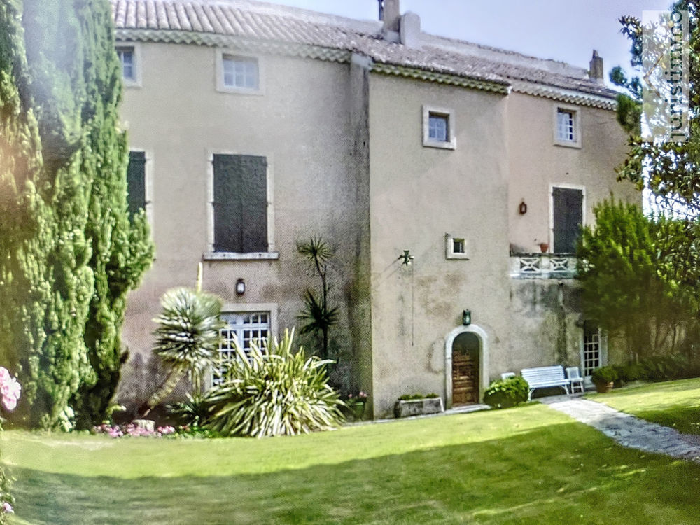 � vendre  Propri�t�/ch�teau Orange (84100)