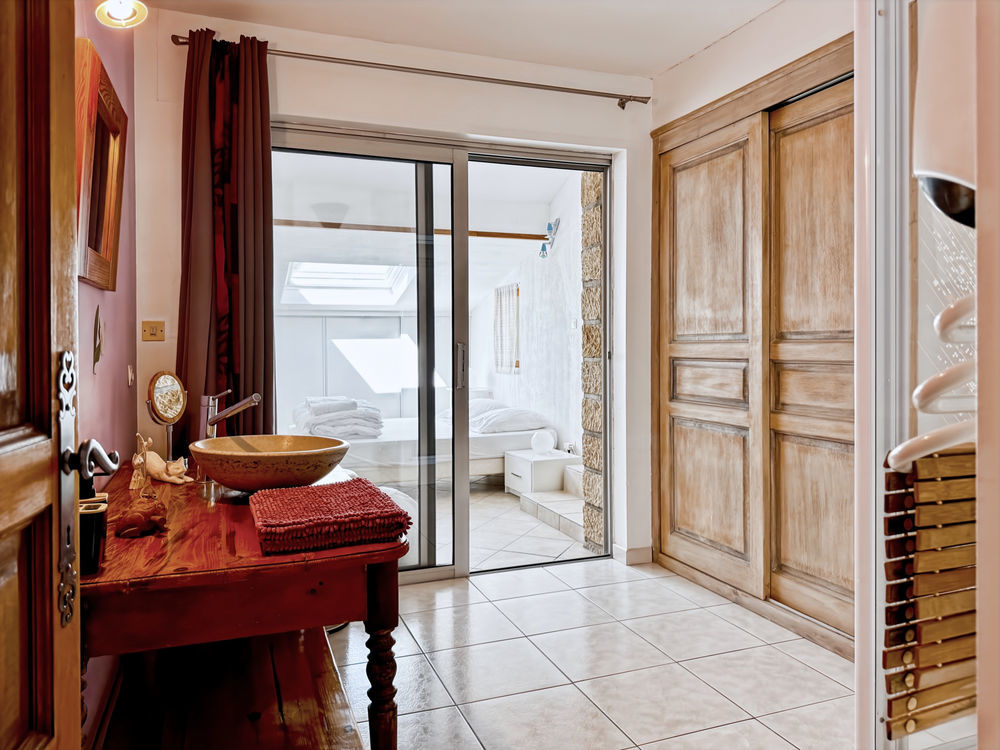 � vendre  Propri�t�/ch�teau Genestelle (07530)