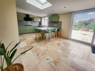  Maison � vendre 10 pi�ces 250 m�