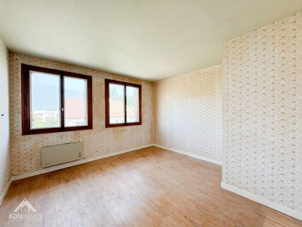 � vendre  Maison Saint-Genis-Pouilly (01630)