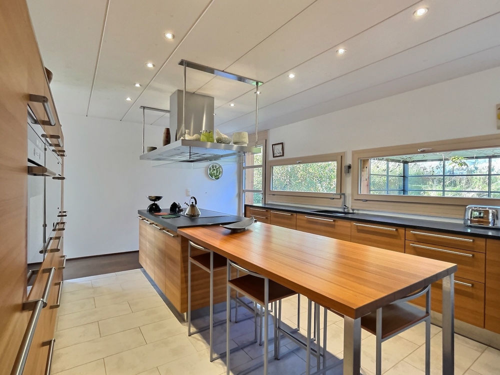 � vendre  Maison Divonne-les-Bains (01220)