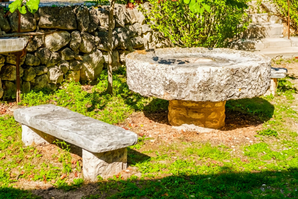 � vendre  Propri�t�/ch�teau Le Broc (06510)