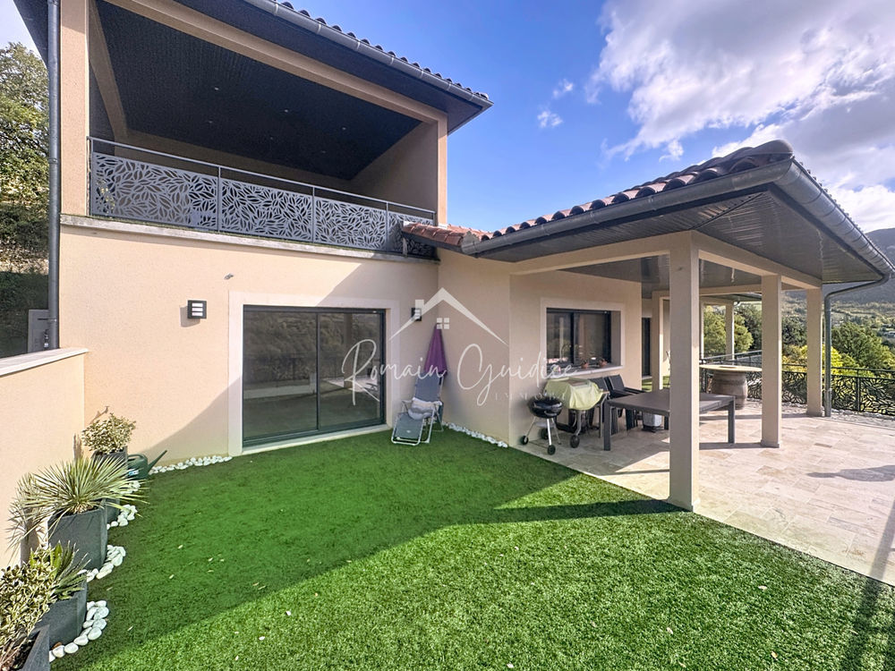 � vendre  Propri�t�/ch�teau Millau (12100)