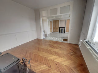  Maison � vendre 9 pi�ces 180 m�