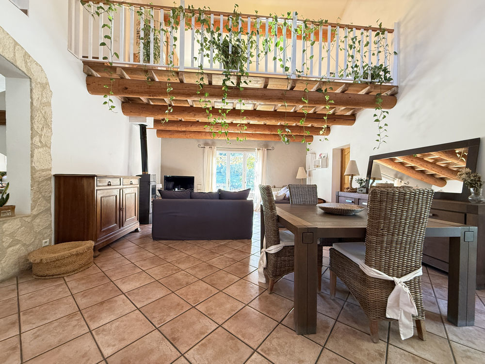 � vendre  Maison Meyrargues (13650)
