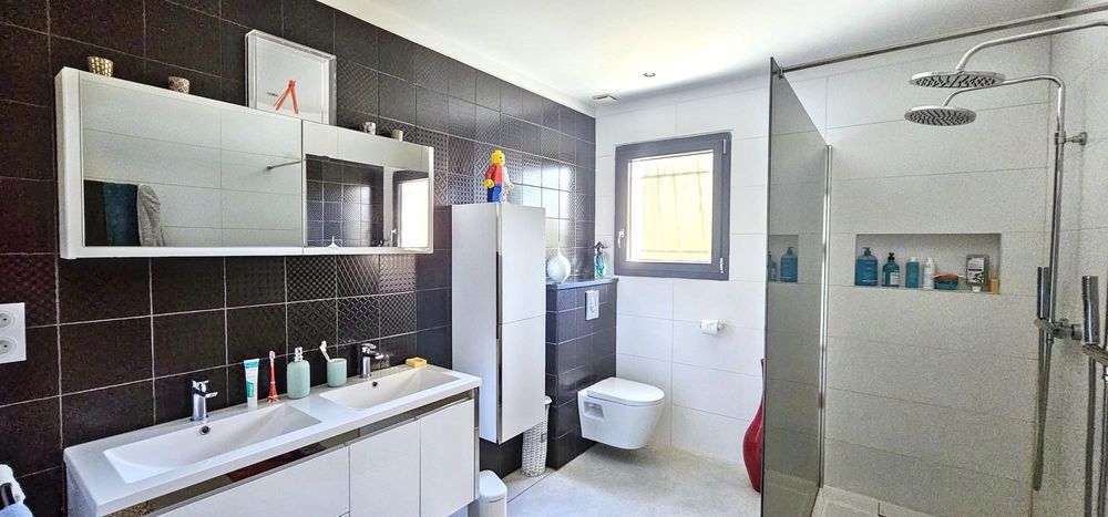 � vendre  Maison Sommi�res (30250)