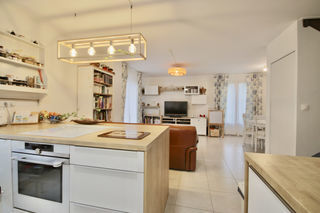  Duplex/triplex � vendre 4 pi�ces 75 m�