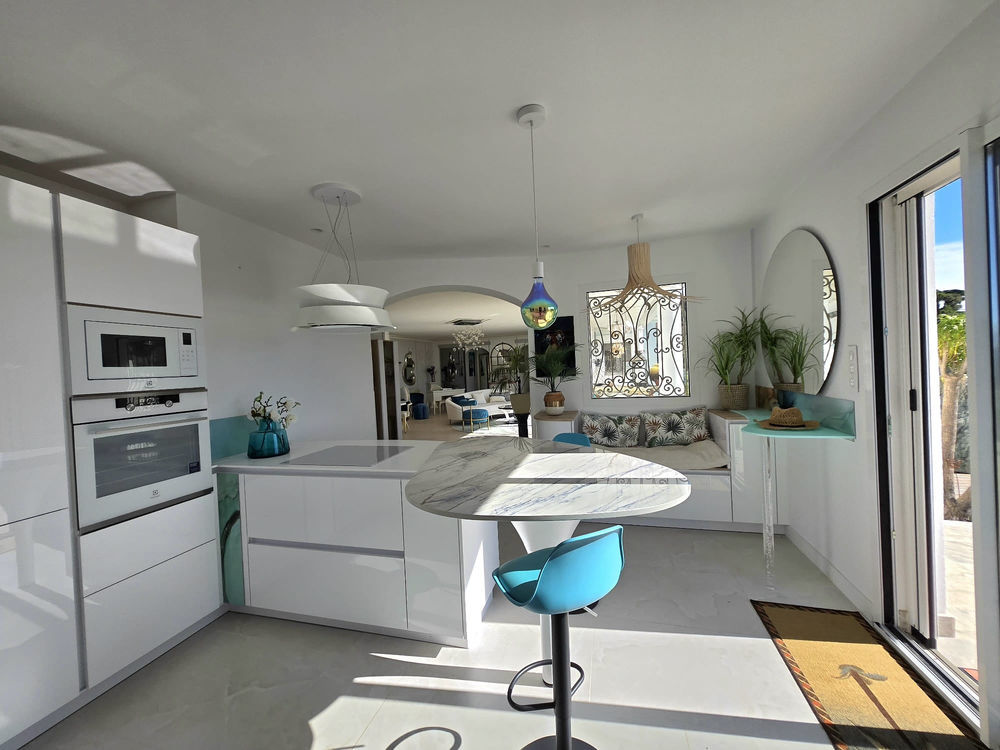 � vendre  Maison Hy�res (83400)