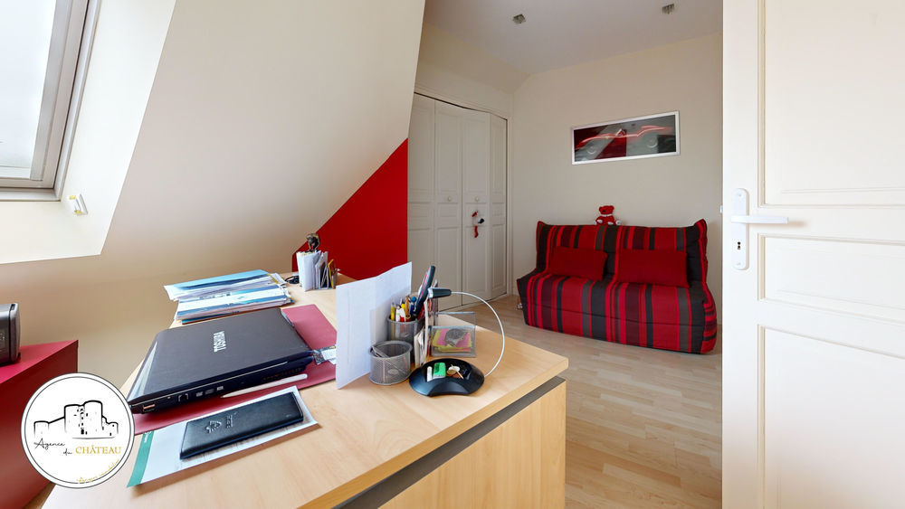 � vendre  Maison Avrill� (49240)