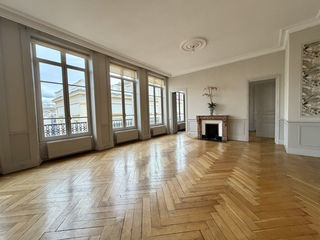  Appartement � vendre 8 pi�ces 296 m�