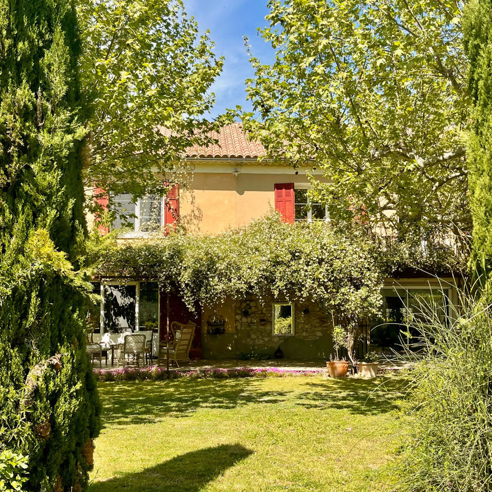 � vendre  Maison Eygui�res (13430)