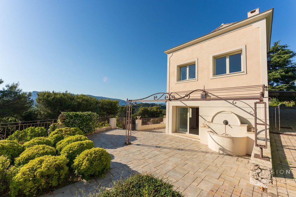 � vendre  Maison Nice (06200)