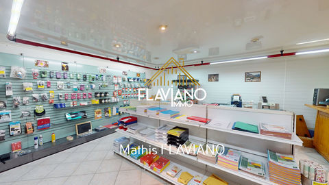 TOUT COMMERCE - MURS COMMERCIAUX 224,64m2 - CENTRE-VILLE - BARCELONNENTTE 318000 04400 Barcelonnette