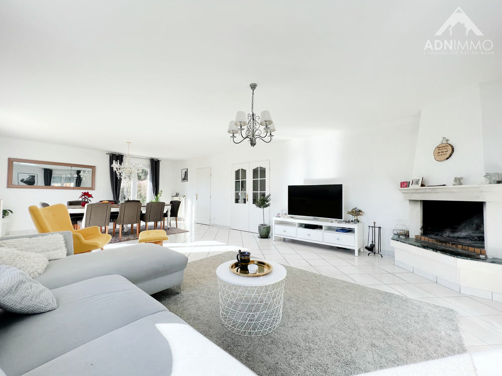 � vendre  Maison Thoiry (01710)