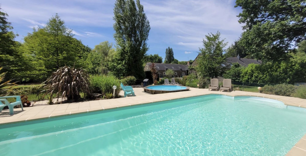 � vendre  Propri�t�/ch�teau Cl�gu�rec (56480)