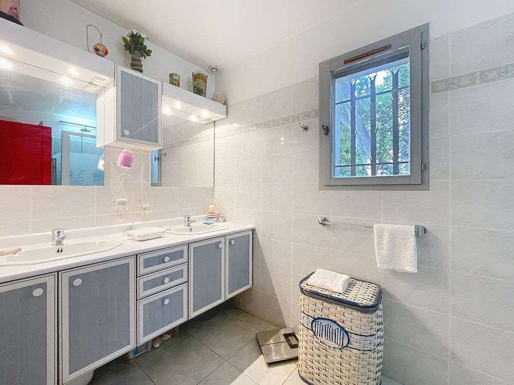 � vendre  Maison Marseille 12