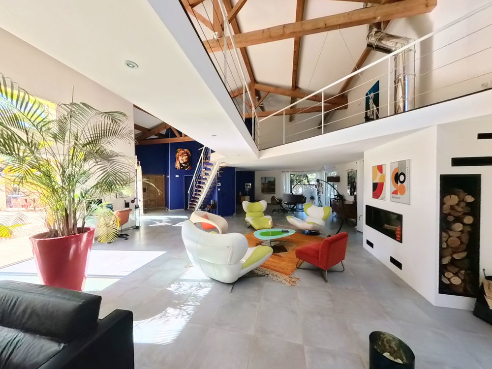 � vendre  Maison Uz�s (30700)