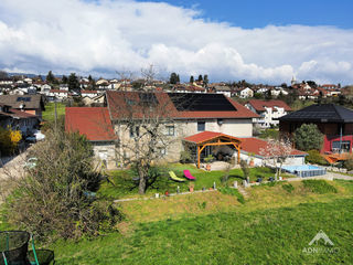  Maison � vendre 10 pi�ces 333 m�