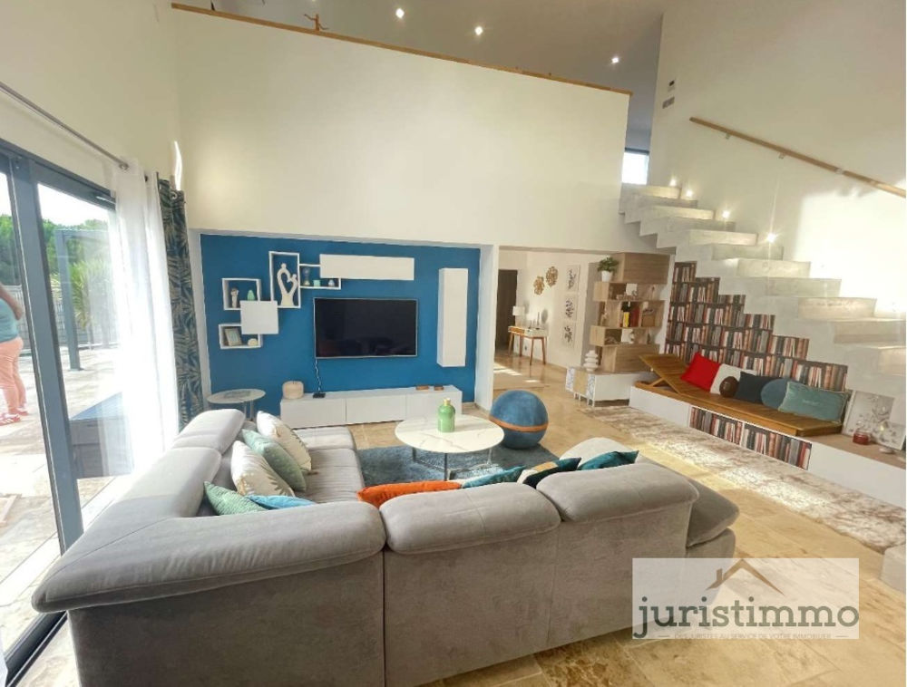 � vendre  Maison Rochegude (26790)