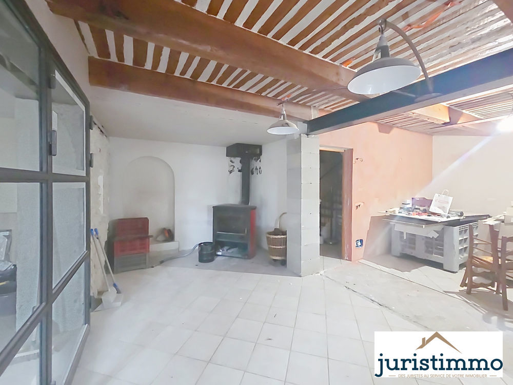 � vendre  Propri�t�/ch�teau Travaillan (84850)