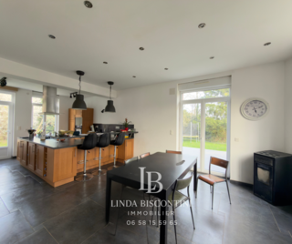  Maison � vendre 9 pi�ces 230 m�