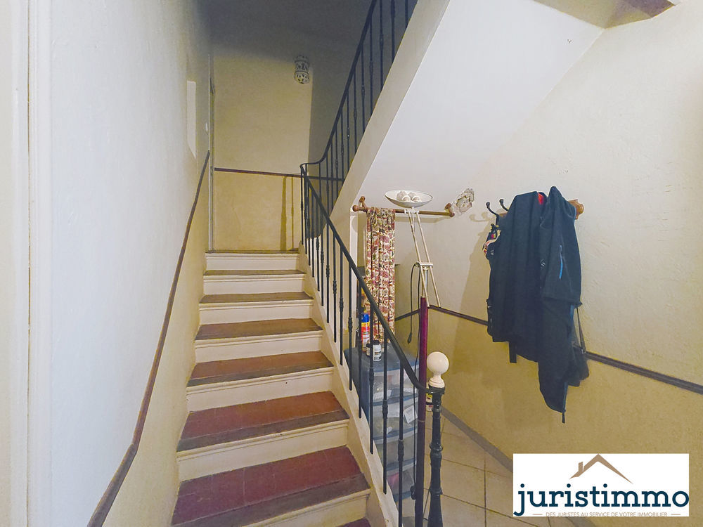 � vendre  Propri�t�/ch�teau Travaillan (84850)