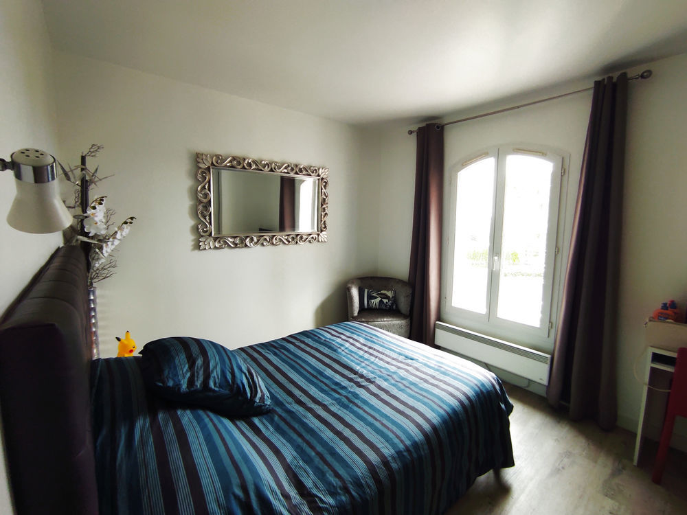 � vendre  Maison Gailhan (30260)