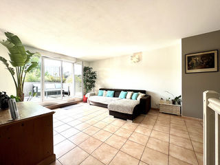  Duplex/triplex � vendre 5 pi�ces 104 m�