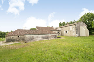  Ferme � vendre 8 pi�ces 300 m�