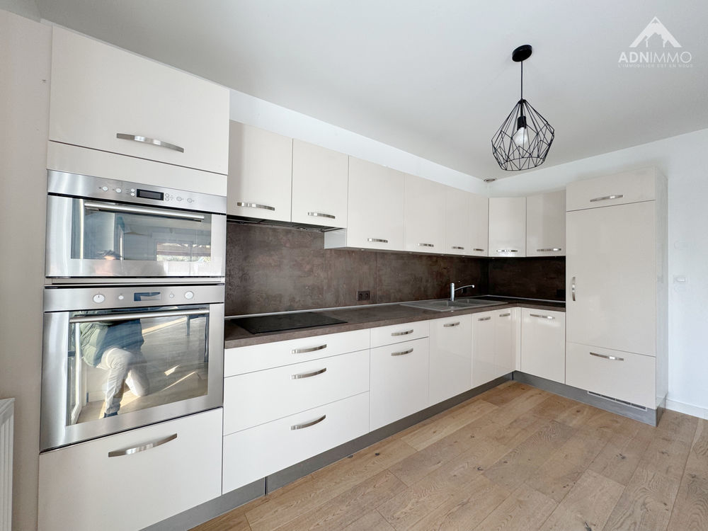 � vendre  Maison Chevry (01170)