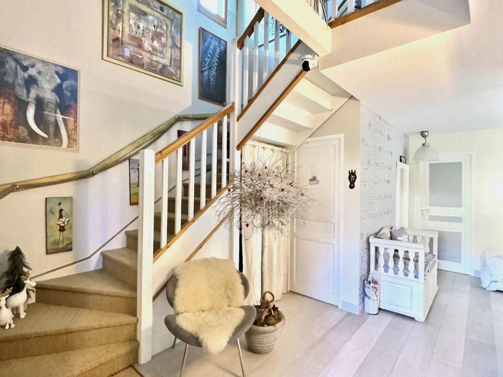 � vendre  Maison Divonne-les-Bains (01220)