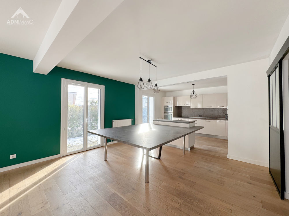 � vendre  Maison Chevry (01170)